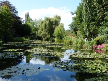 1107r-8-28-claude-monets-home-and-garden